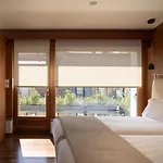 The Passage 4* サン・セバスティアン