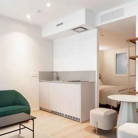 Aparthotel The Passage 4*