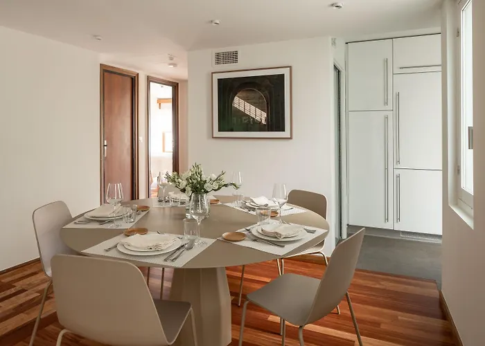 The Passage 4* 圣塞瓦斯蒂安