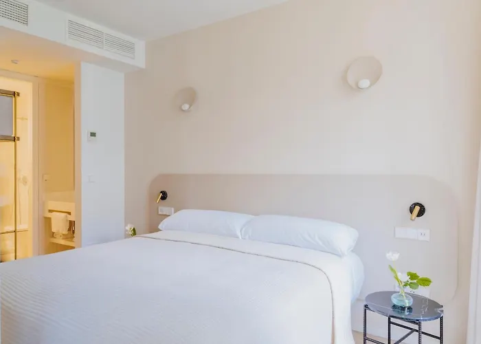 Aparthotel The Passage 4*